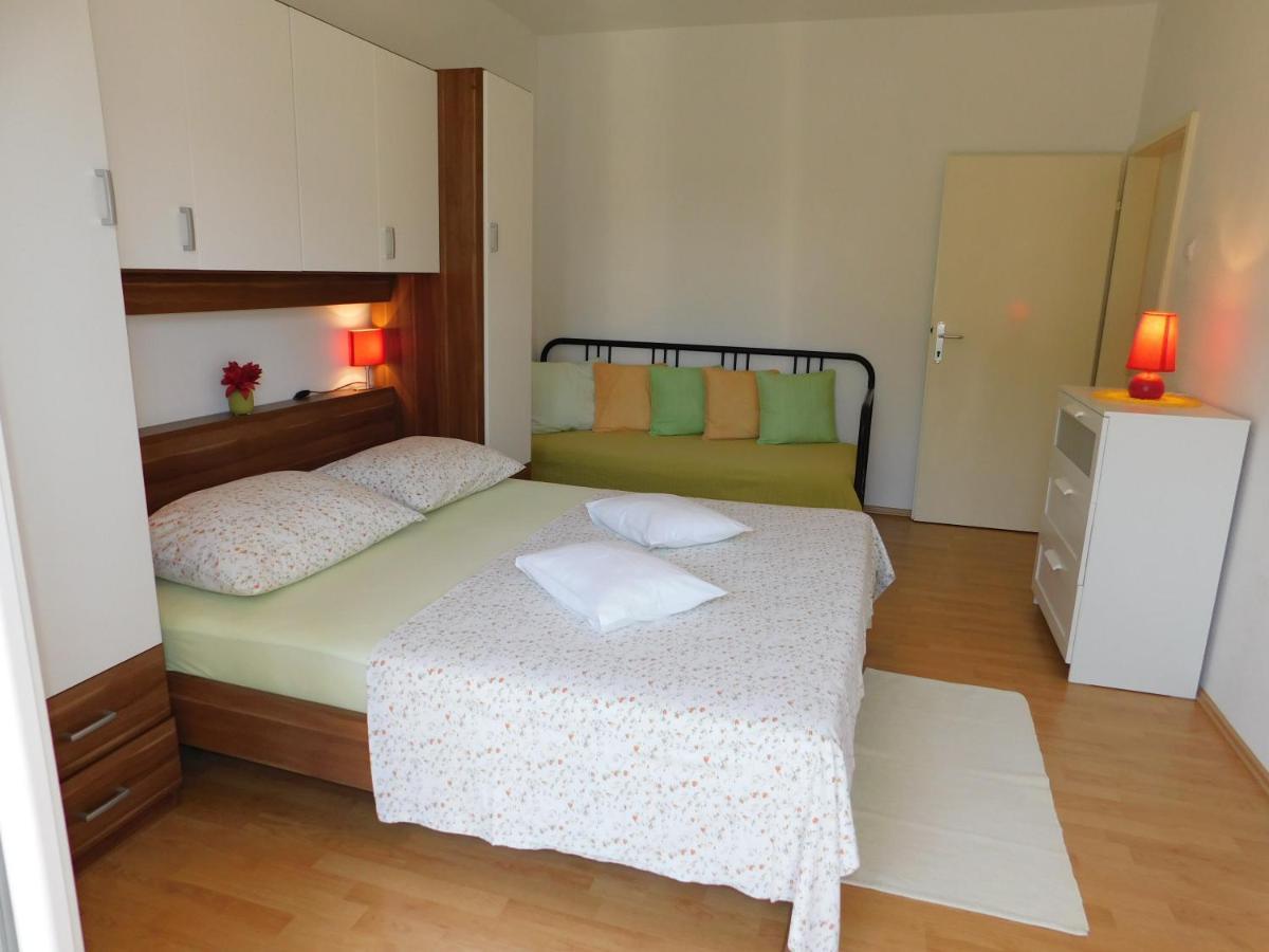Apartment Dalmatia Ketty Макарска Екстериор снимка