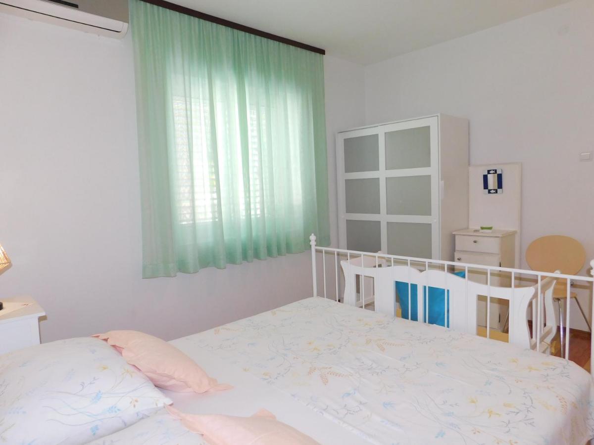 Apartment Dalmatia Ketty Макарска Екстериор снимка