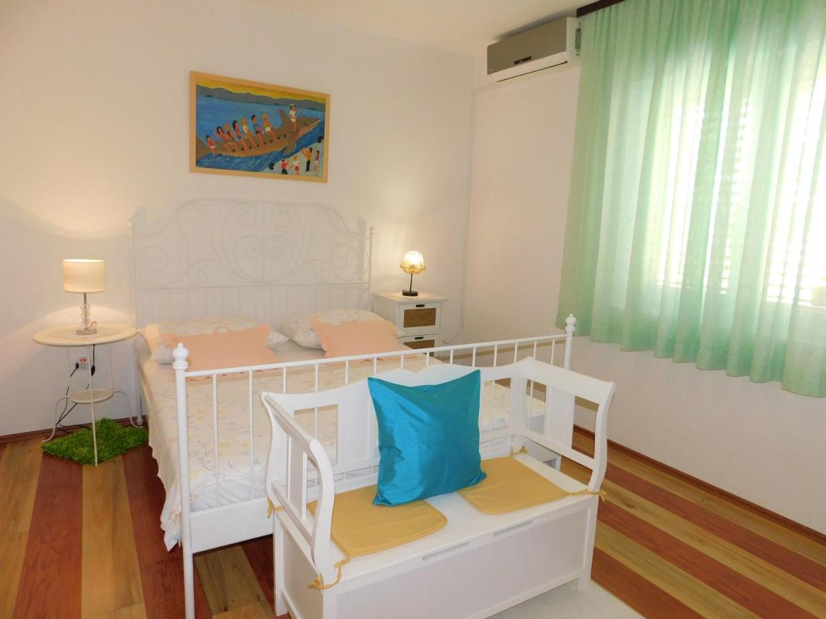 Apartment Dalmatia Ketty Макарска Екстериор снимка